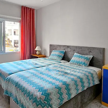 Kyrenia Coastal Baby Apartment *